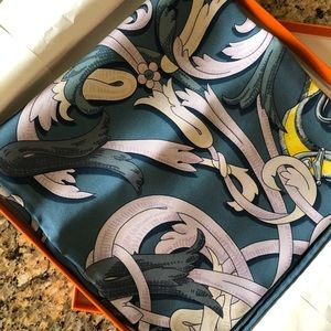 Authentic Hermès scarf Le Mores ‘A la Conetable’